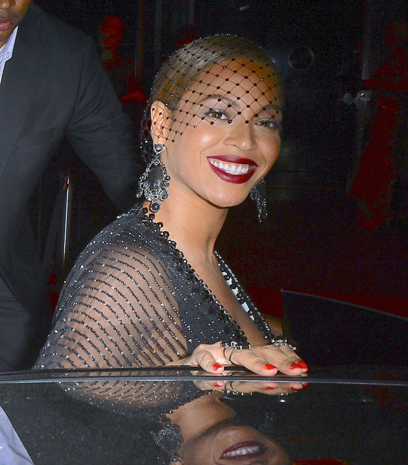 Illustration for article titled The Top Theories About Why Solange Attacked Jay Z
